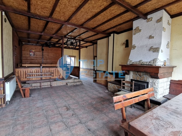 Заведение в Златарица - 176 кв.м за 157 €/кв.м - Снимка #1