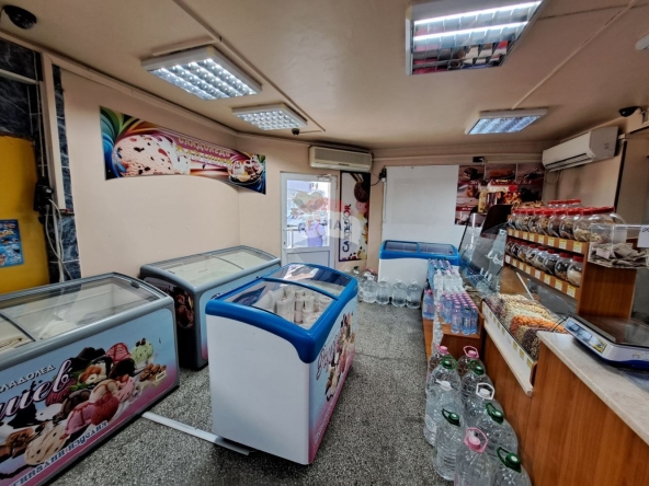 Магазин в Варна, Трошево - 142 кв.м за 986 €/кв.м - Снимка #1