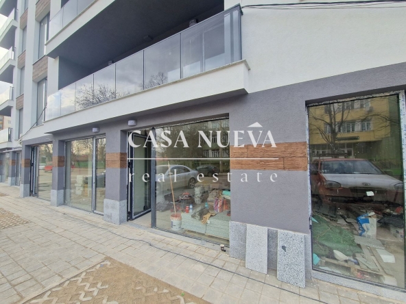 Офис в Перник, Изток - 63 кв.м за 1493 €/кв.м - Снимка #1