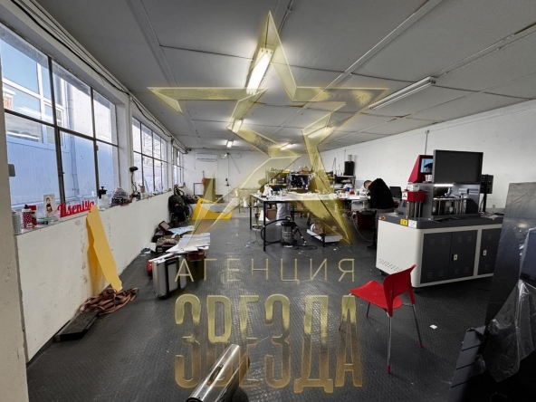 Склад в Пловдив, Южен - 206 кв.м за 1141 €/кв.м - Снимка #1