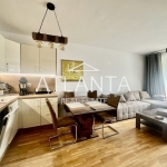 Двустаен апартамент в к.к. Св.Св. Константин и Елена - 77 кв.м за 2793 €/кв.м - Снимка #1