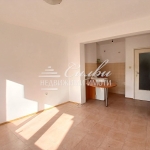 Дава се под наем Едностаен апартамент в Шумен, Център - 33 кв.м за 153 € - Снимка #1