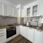 Дава се под наем Двустаен апартамент в Варна, Кайсиева градина - 80 кв.м за 459 € - Снимка #1