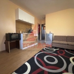 Дава се под наем Двустаен апартамент в к.к. Св.Св. Константин и Елена - 45 кв.м за 650 € - Снимка #1