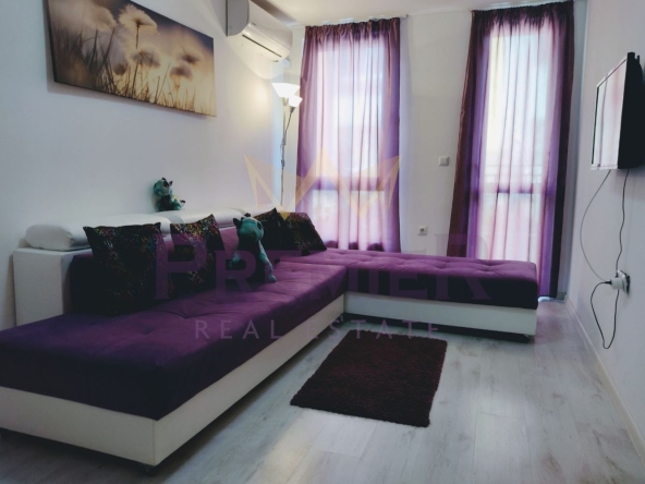 Тристаен апартамент в Балчик - 71 кв.м за 1014 €/кв.м - Снимка #1