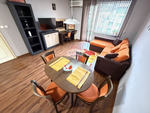 Дава се под наем Двустаен апартамент в Варна, Зимно кино Тракия - 65 кв.м за 423.3 € - Снимка #1