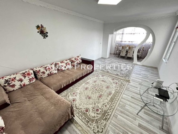 Дава се под наем Тристаен апартамент в Разград, Стефан Караджа - 75 кв.м за 357 € - Снимка #1