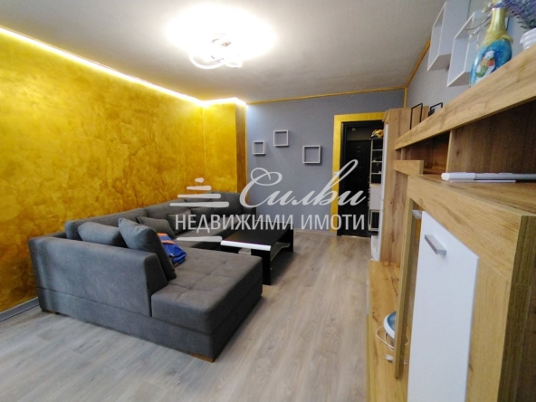 Двустаен апартамент в Шумен, Еверест - 64 кв.м за 1315 €/кв.м - Снимка #1