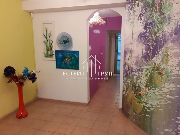 Дава се под наем Магазин в Варна, ВИНС - 45 кв.м за 612 € - Снимка #1