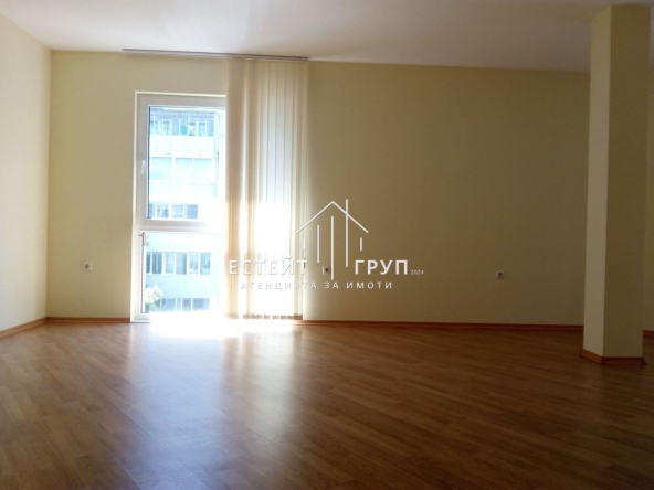 Дава се под наем Офис в Варна, Чаталджа - 36 кв.м за 357 € - Снимка #1