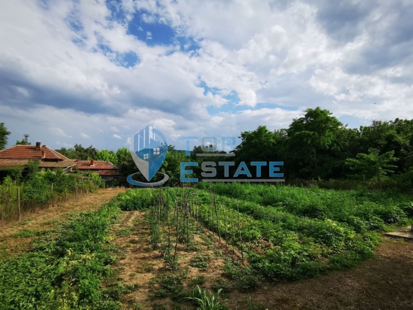 Парцел в с. Първомайци, Област Велико Търново - 900 кв.м за 23 €/кв.м - Снимка #1