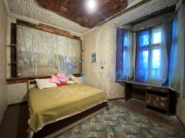 Къща в Горна Оряховица - 360 кв.м за 159 €/кв.м - Снимка #1