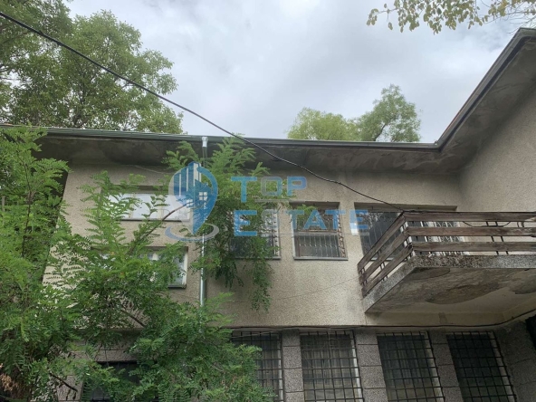 Промишлена сграда в Велико Търново, Център - 280 кв.м за 929 €/кв.м - Снимка #1