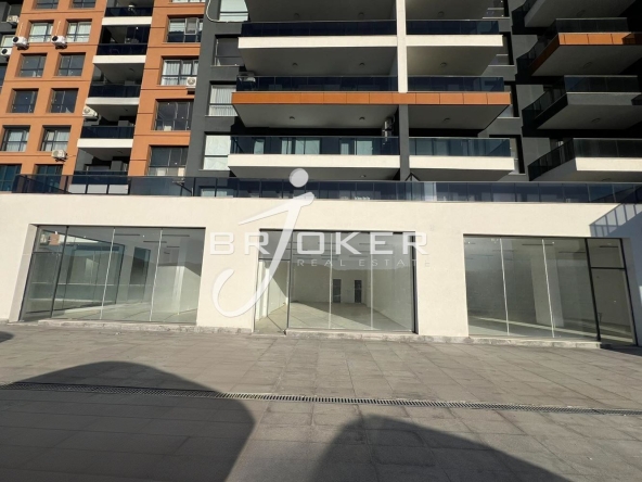 Магазин в Кърджали, Център - 96 кв.м за 1355 €/кв.м - Снимка #1