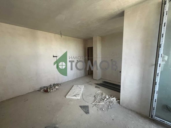 Тристаен апартамент в Шумен, Пазара - 98 кв.м за 1200 €/кв.м - Снимка #1