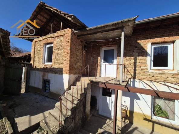 Къща в с. Добромирка, Област Габрово - 92 кв.м за 139 €/кв.м - Снимка #1