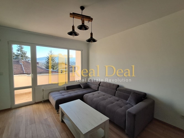 Дава се под наем Тристаен апартамент в Банкя - 100 кв.м за 750 € - Снимка #1