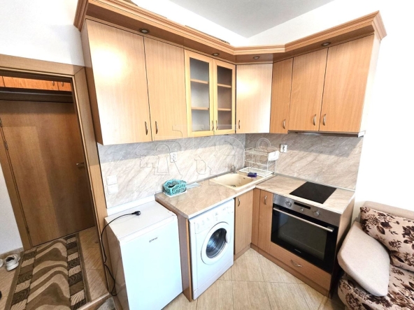 Дава се под наем Едностаен апартамент в Варна, Чаталджа - 30 кв.м за 280.5 € - Снимка #1