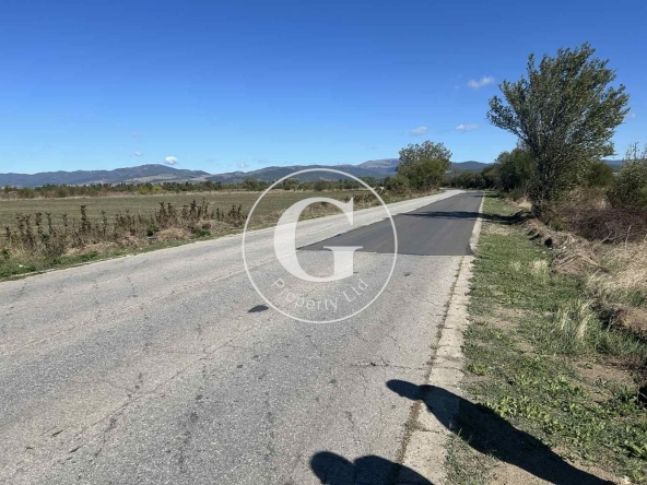 Парцел в Елин Пелин - 4176 кв.м за 16 €/кв.м - Снимка #1