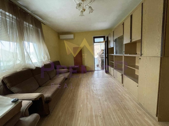 Тристаен апартамент в Добрич, Център - 87 кв.м за 863 €/кв.м - Снимка #1