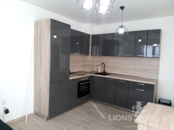 Двустаен апартамент в Варна, Възраждане 3 - 56 кв.м за 2232 €/кв.м - Снимка #1