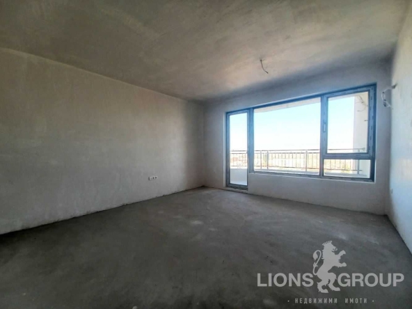 Тристаен апартамент в Варна, Аспарухово - 93 кв.м за 765 €/кв.м - Снимка #1