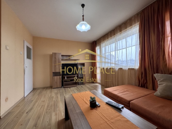 Дава се под наем Двустаен апартамент в Варна, Цветен квартал - 50 кв.м за 306 € - Снимка #1