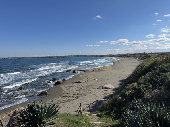 Парцел в Черноморец - 3978 кв.м за 85 €/кв.м - Снимка #1