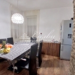 Етаж от къща в Шумен, Център - 120 кв.м за 1041 €/кв.м - Снимка #1