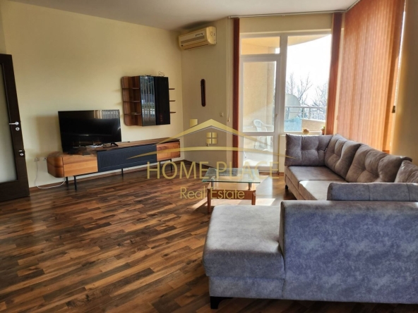 Дава се под наем Тристаен апартамент в Варна, Чайка - 120 кв.м за 1326 € - Снимка #1