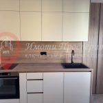 Дава се под наем Тристаен апартамент в София, Център - 95 кв.м за 945 € - Снимка #1