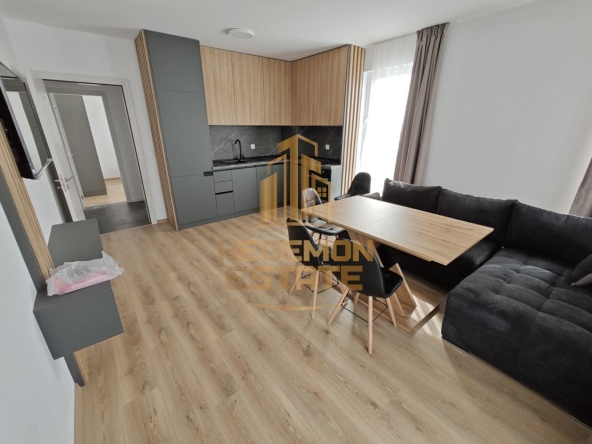 Двустаен апартамент в Варна, м-т Пчелина - 50 кв.м за 2060 €/кв.м - Снимка #1