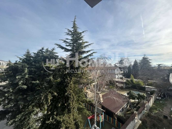 Тристаен апартамент в к.к. Св.Св. Константин и Елена - 86 кв.м за 1861 €/кв.м - Снимка #1