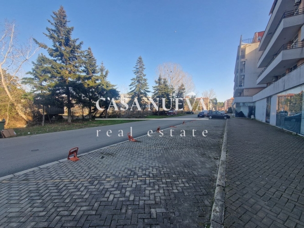 Магазин в Несебър - 41 кв.м за 1464 €/кв.м - Снимка #1