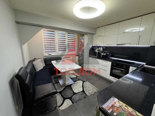 Четиристаен апартамент в Варна, Владислав Варненчик - 90 кв.м за 1956 €/кв.м - Снимка #1