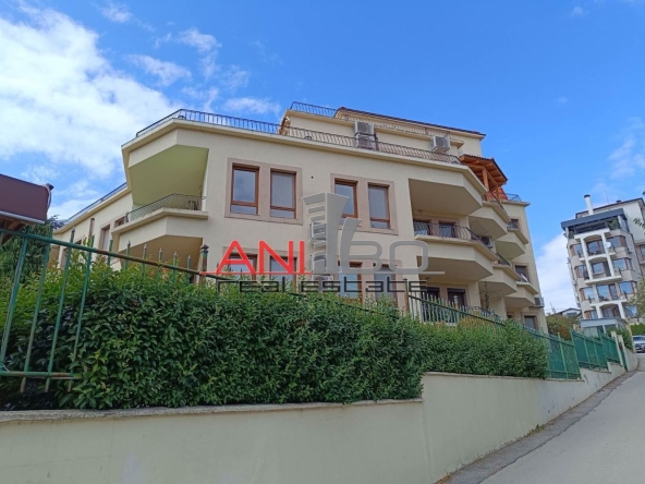 Тристаен апартамент в Варна, м-т Траката - 100 кв.м за 2280 €/кв.м - Снимка #1