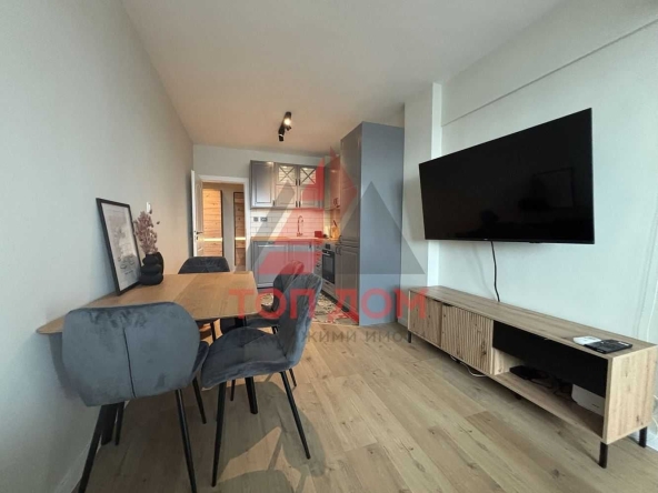 Дава се под наем Тристаен апартамент в Варна, Лятно кино Тракия - 80 кв.м за 765 € - Снимка #1