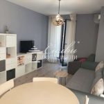 Дава се под наем Двустаен апартамент в Шумен, 5-ти полк - 50 кв.м за 331.5 € - Снимка #1