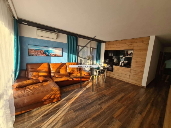 Тристаен апартамент в Варна, м-т Пчелина - 105 кв.м за 1791 €/кв.м - Снимка #1
