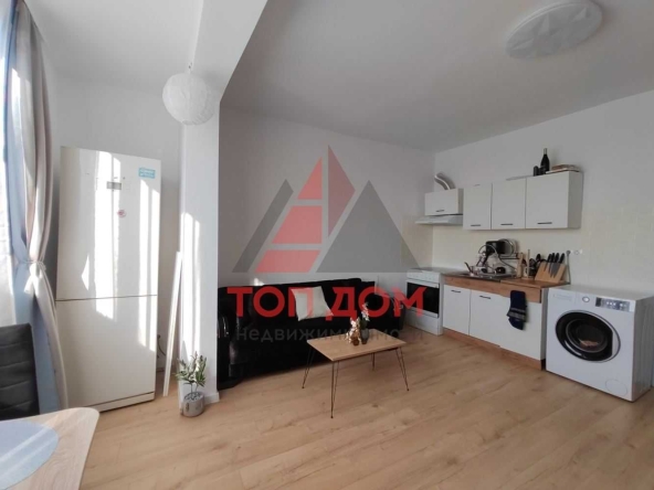 Дава се под наем Двустаен апартамент в Варна, Младост 1 - 55 кв.м за 459 € - Снимка #1