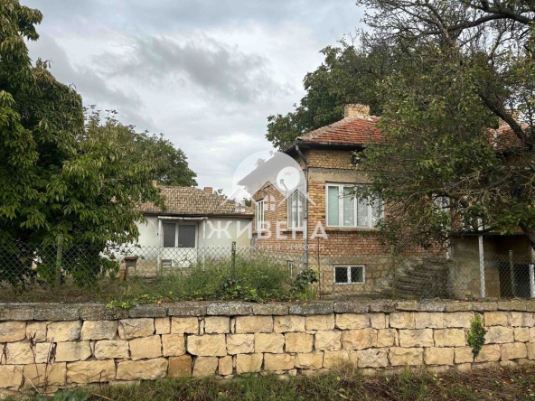 Къща в с. Млада гвардия, Област Варна - 230 кв.м за 261 €/кв.м - Снимка #1