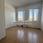 Дава се под наем Офис в Шумен, Център - 18 кв.м за 127.5 € - Снимка #1