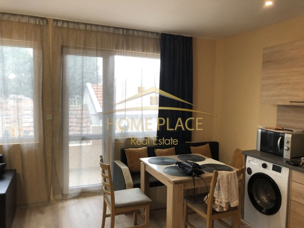 Дава се под наем Двустаен апартамент в Варна, Аспарухово - 70 кв.м за 408 € - Снимка #1