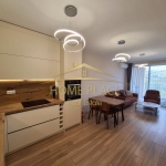 Четиристаен апартамент в к.к. Св.Св. Константин и Елена - 136 кв.м за 2500 €/кв.м - Снимка #1