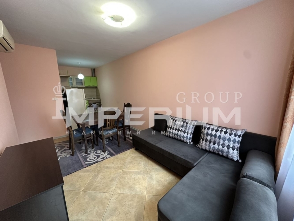 Дава се под наем Двустаен апартамент в Варна, Гръцка махала - 65 кв.м за 408 € - Снимка #1