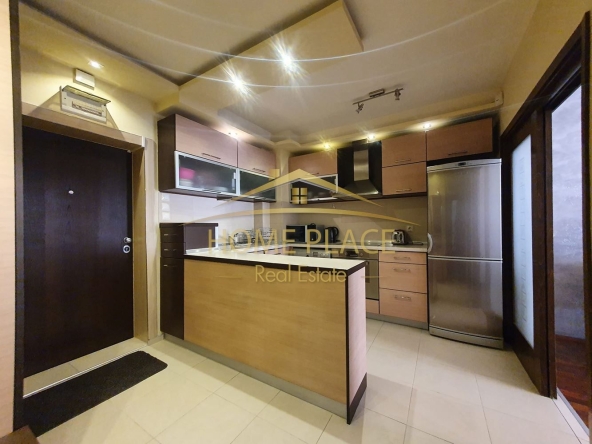 Дава се под наем Тристаен апартамент в Варна, Базар Левски - 100 кв.м за 969 € - Снимка #1