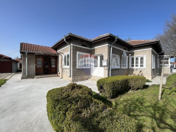 Къща в Генерал Тошево - 137 кв.м за 650 €/кв.м - Снимка #1