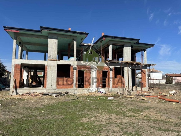 Къща в с. Труд, Област Пловдив - 173 кв.м за 1498 €/кв.м - Снимка #1