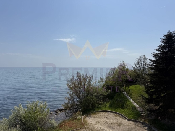 Тристаен апартамент в Балчик - 91 кв.м за 1000 €/кв.м - Снимка #1