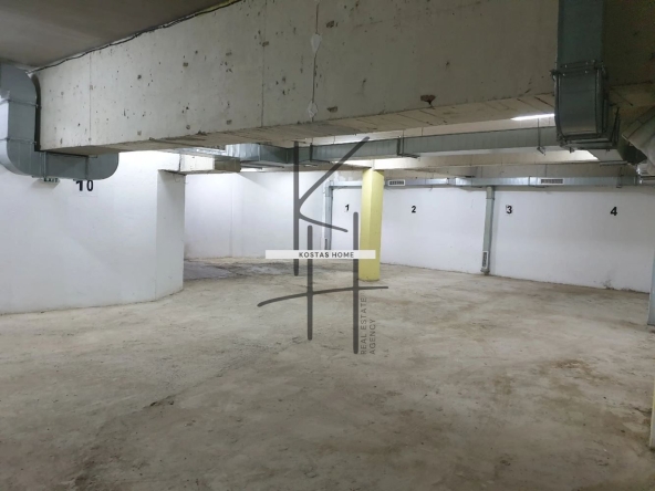Гараж / Паркомясто в Варна, Аспарухово - 140 кв.м за 772 €/кв.м - Снимка #1